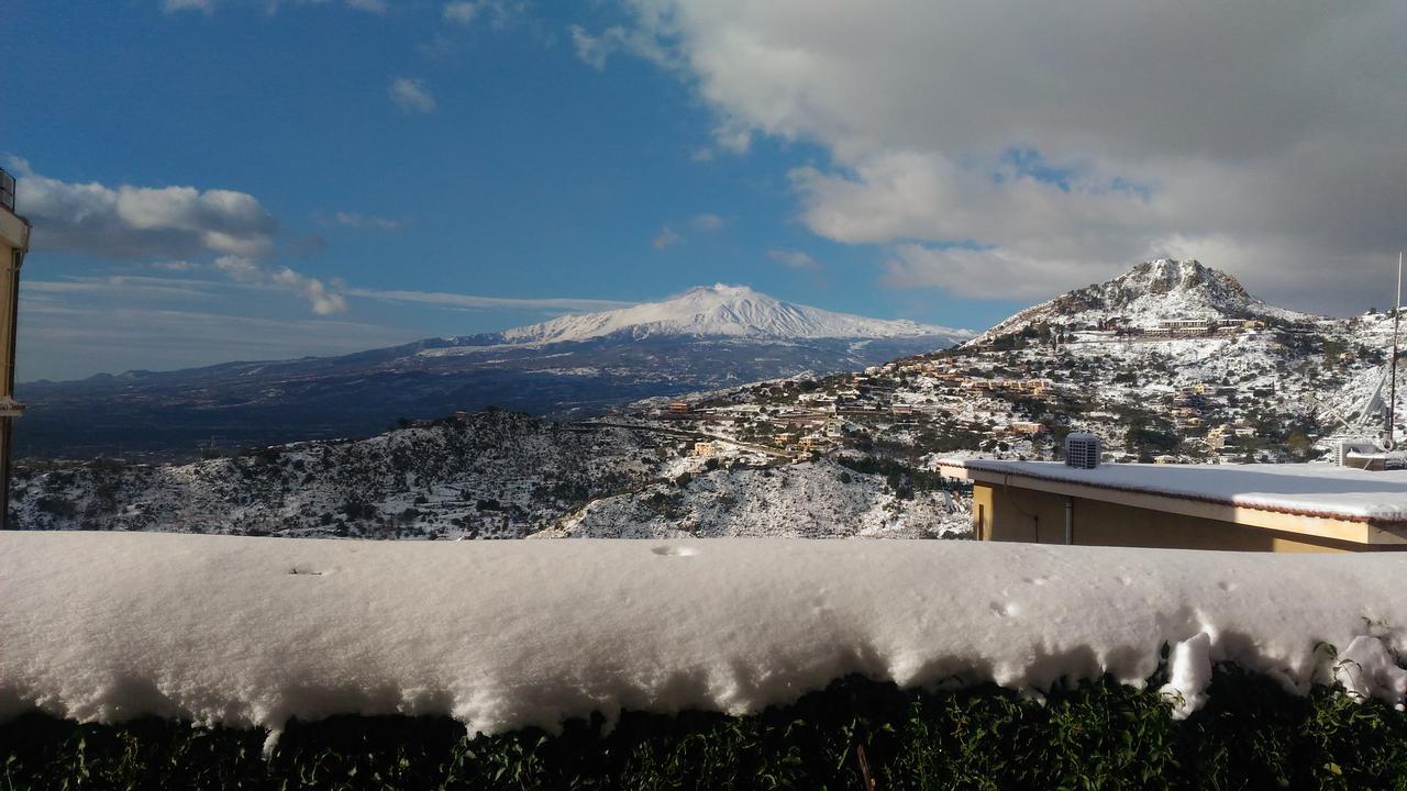 Le Porte Di Taormina Bed & Breakfast Екстериор снимка